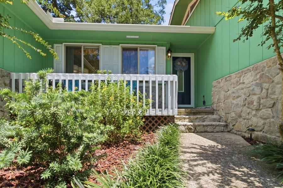 Front porch and entry
